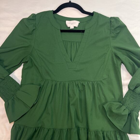 Tuckernuck Pomander Place Kenzo Dress Size S Hunter Green Crepe V Neck Tiered - Picture 3 of 16